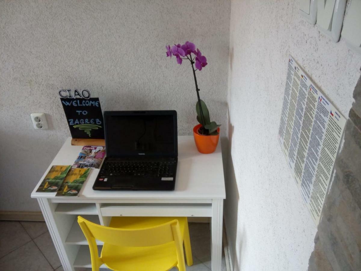 Apartman Teuta Zagreb Exterior photo